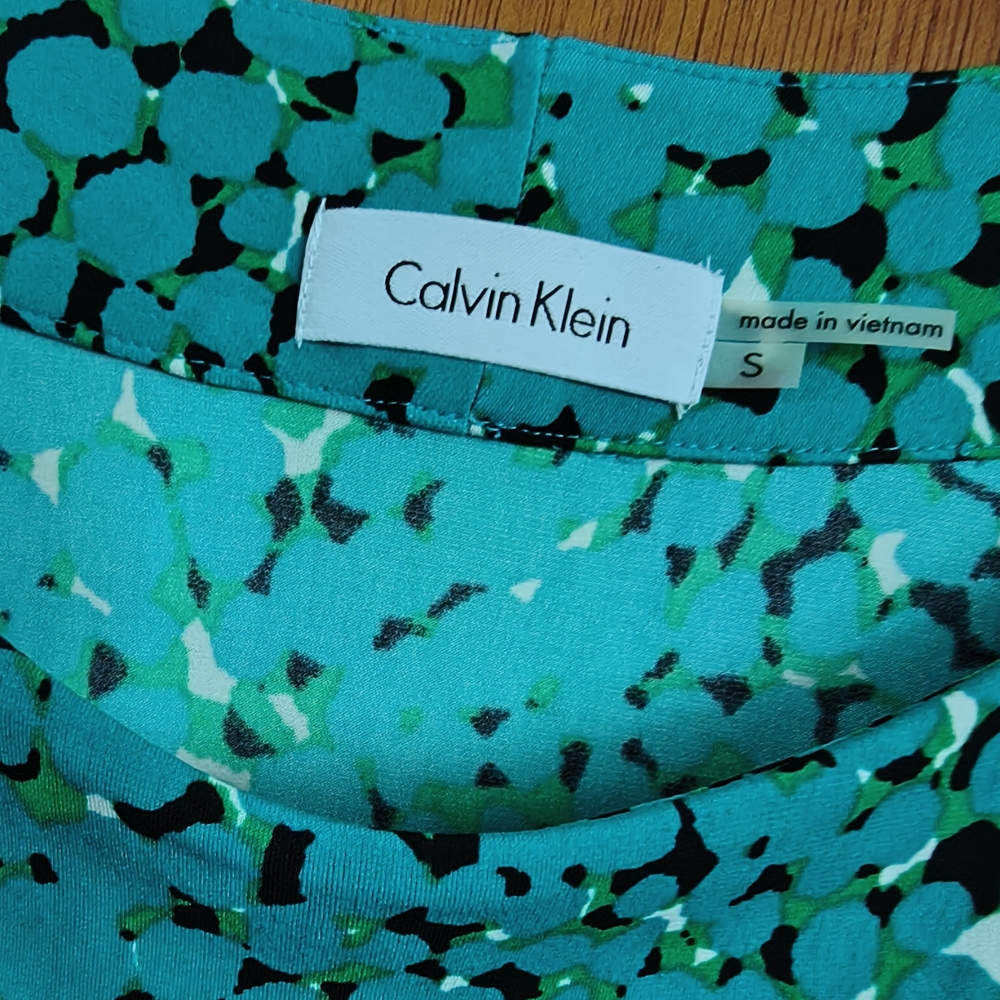 Calvin Klein Turquoise and Black Print Blouse